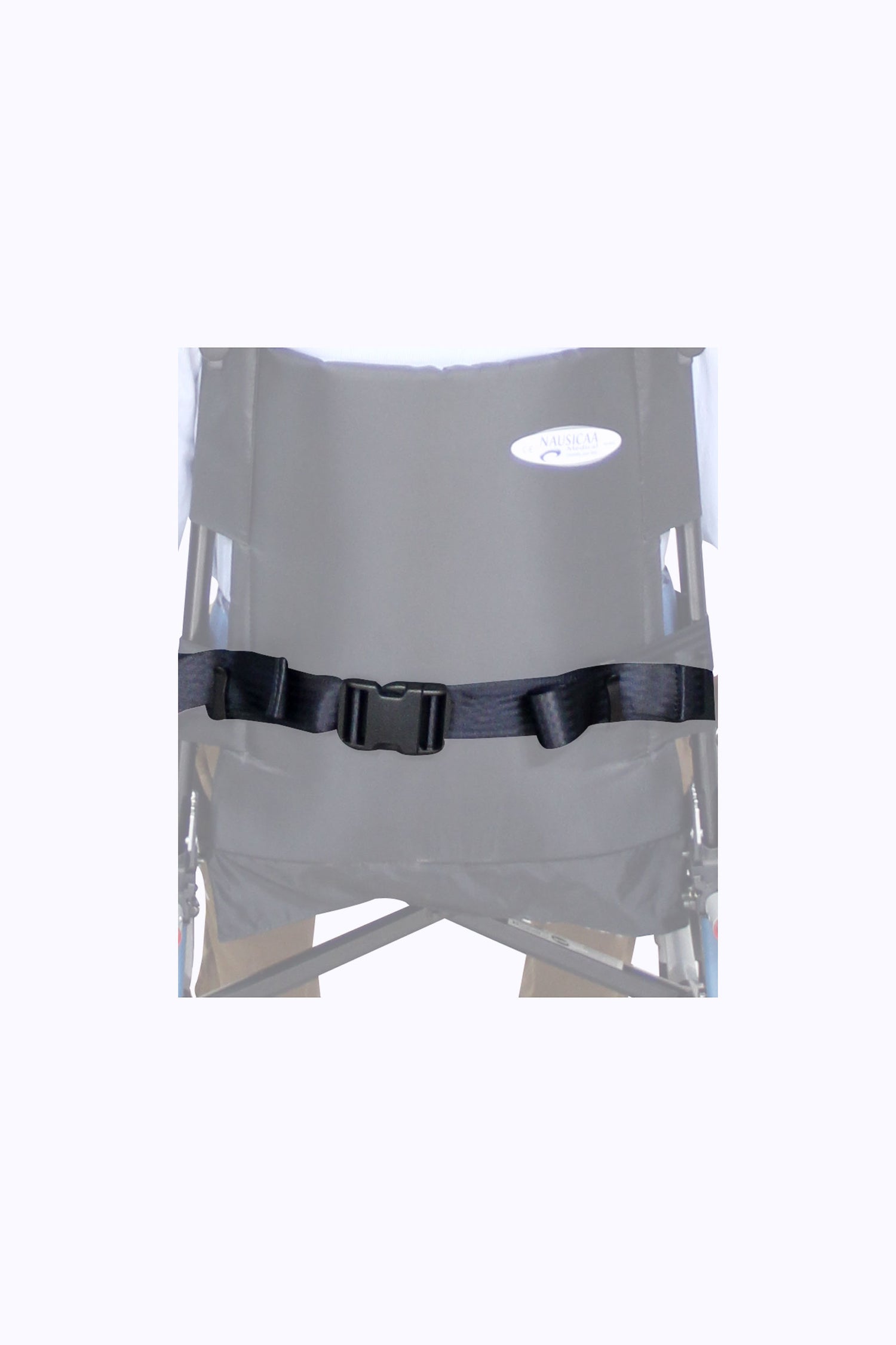 Fixation derrière le fauteuil de la ceinture de maintien du buste Eco Evolutive