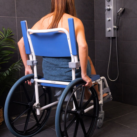 Fauteuil roulant de douche Aston roues 24 pouces