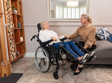 Fauteuil roulant multiposition en location Chez Vimédis