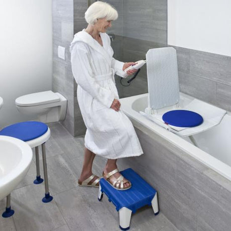Tabouret de bain Aquatec Step bleu (avec housse)