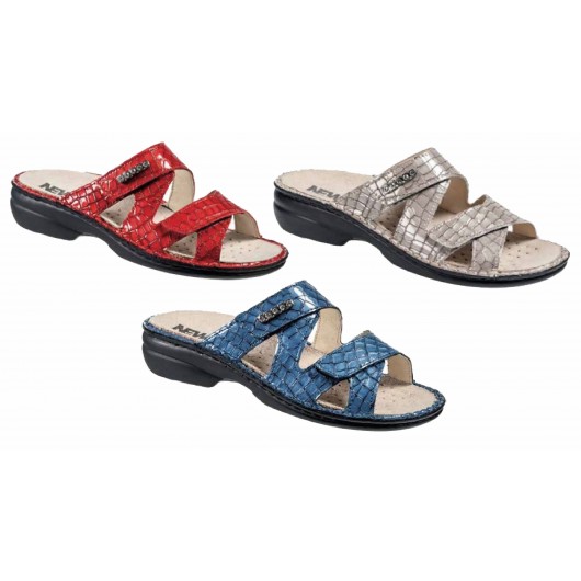 Chaussures orthopédiques modernes sales